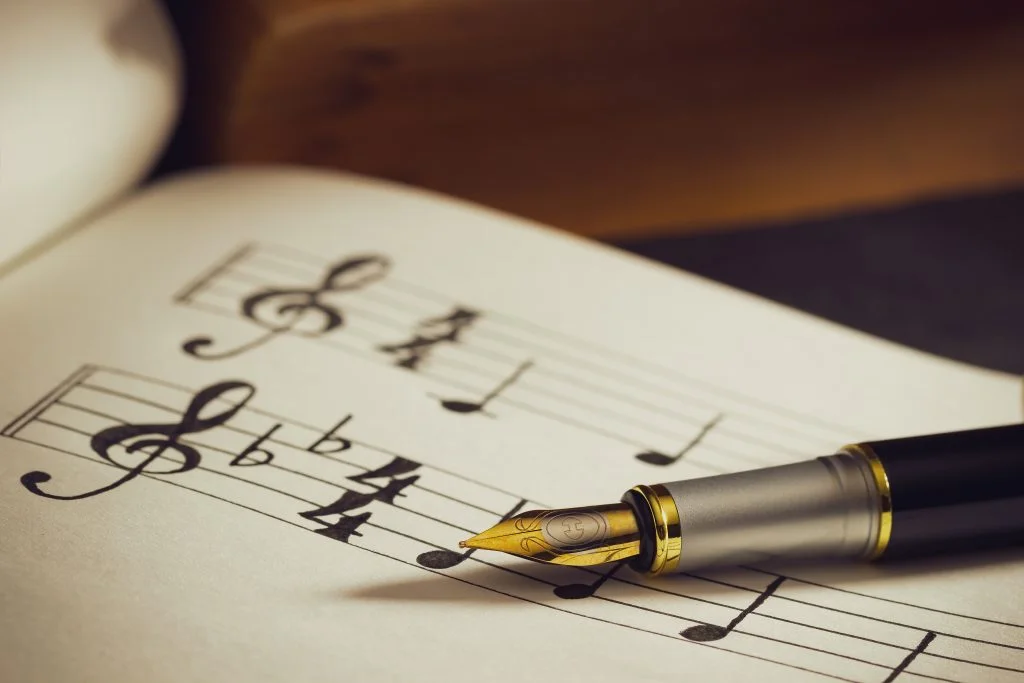 The Modern Creator Blueprint: The Napkin Test, Reddit, and the Flood Method